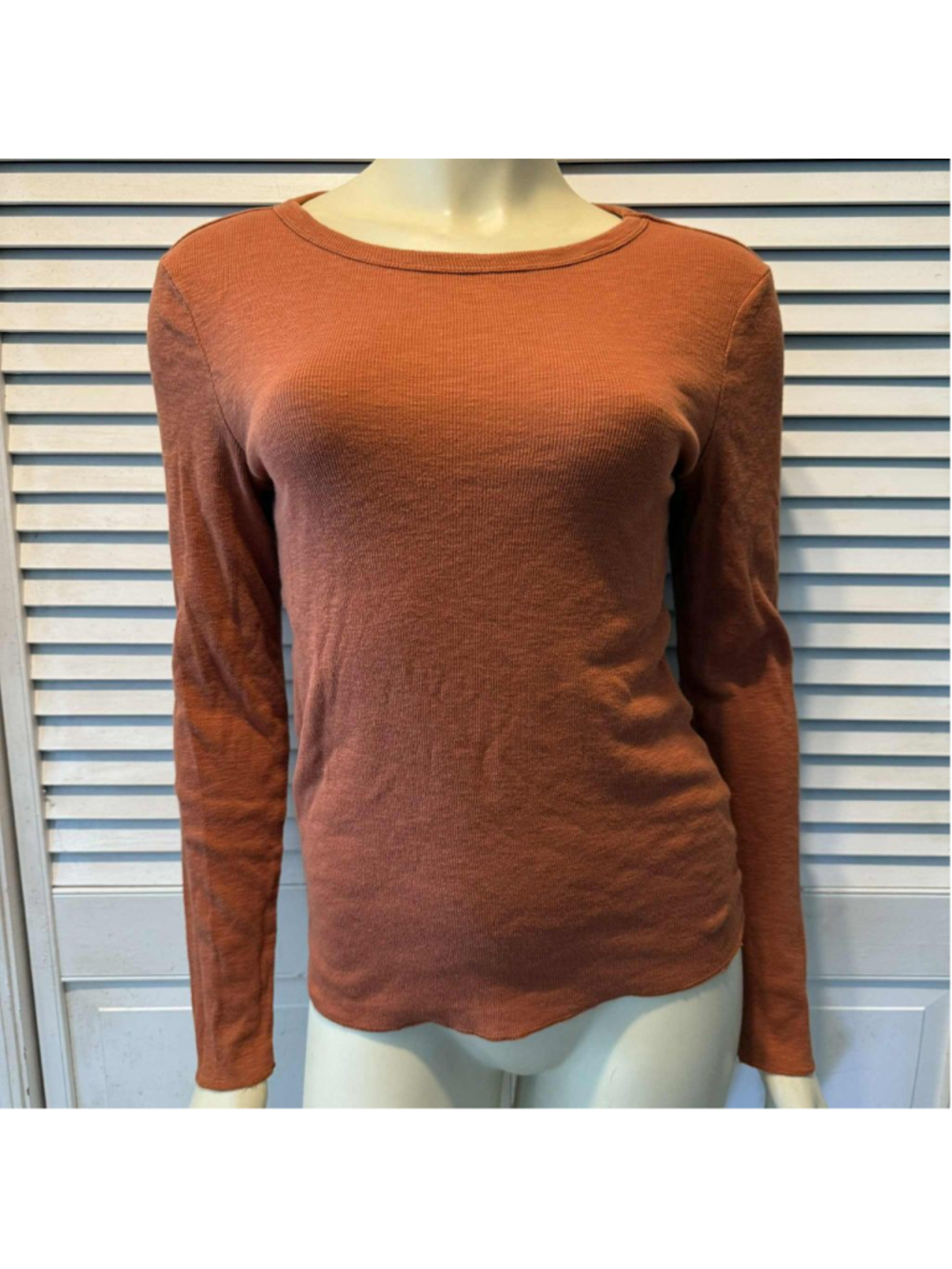 Women's Wild Fable Long Sleeve Top Size M Copper Brown